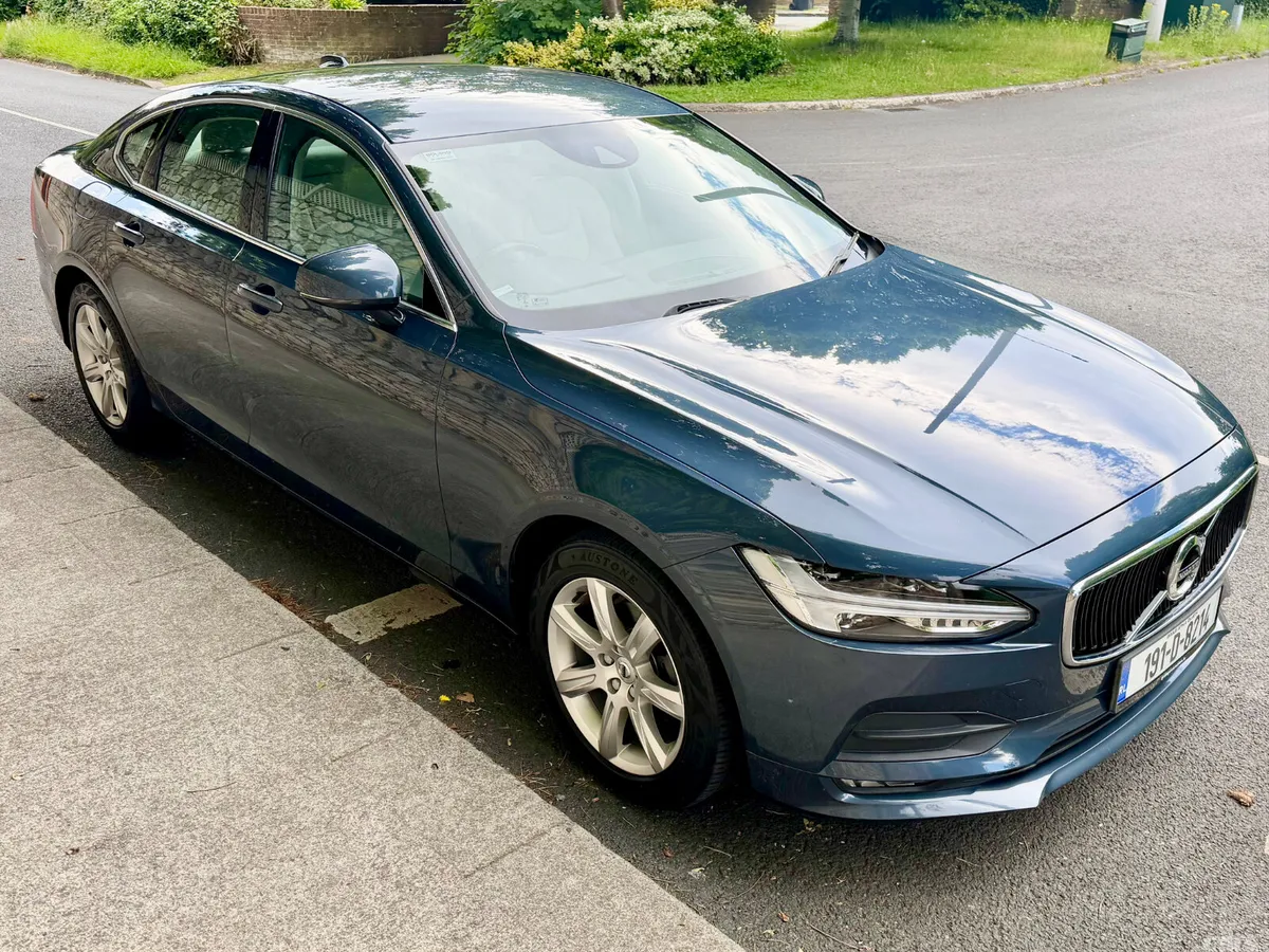 Volvo S90 Saloon, Diesel, 2019, Blue