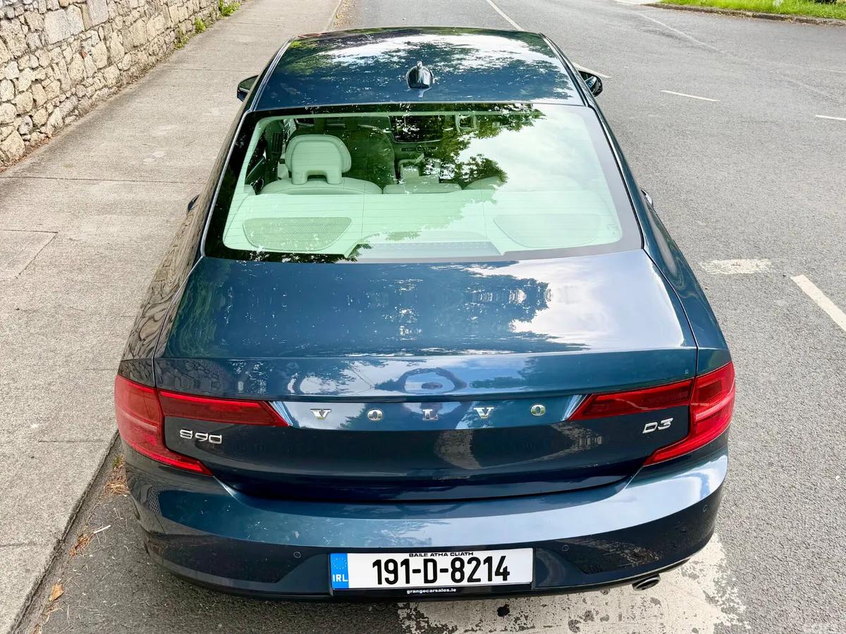 Volvo S90 Saloon, Diesel, 2019, Blue