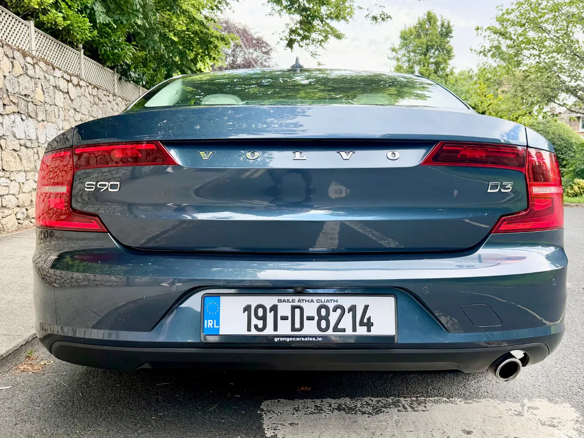 Volvo S90 Saloon, Diesel, 2019, Blue