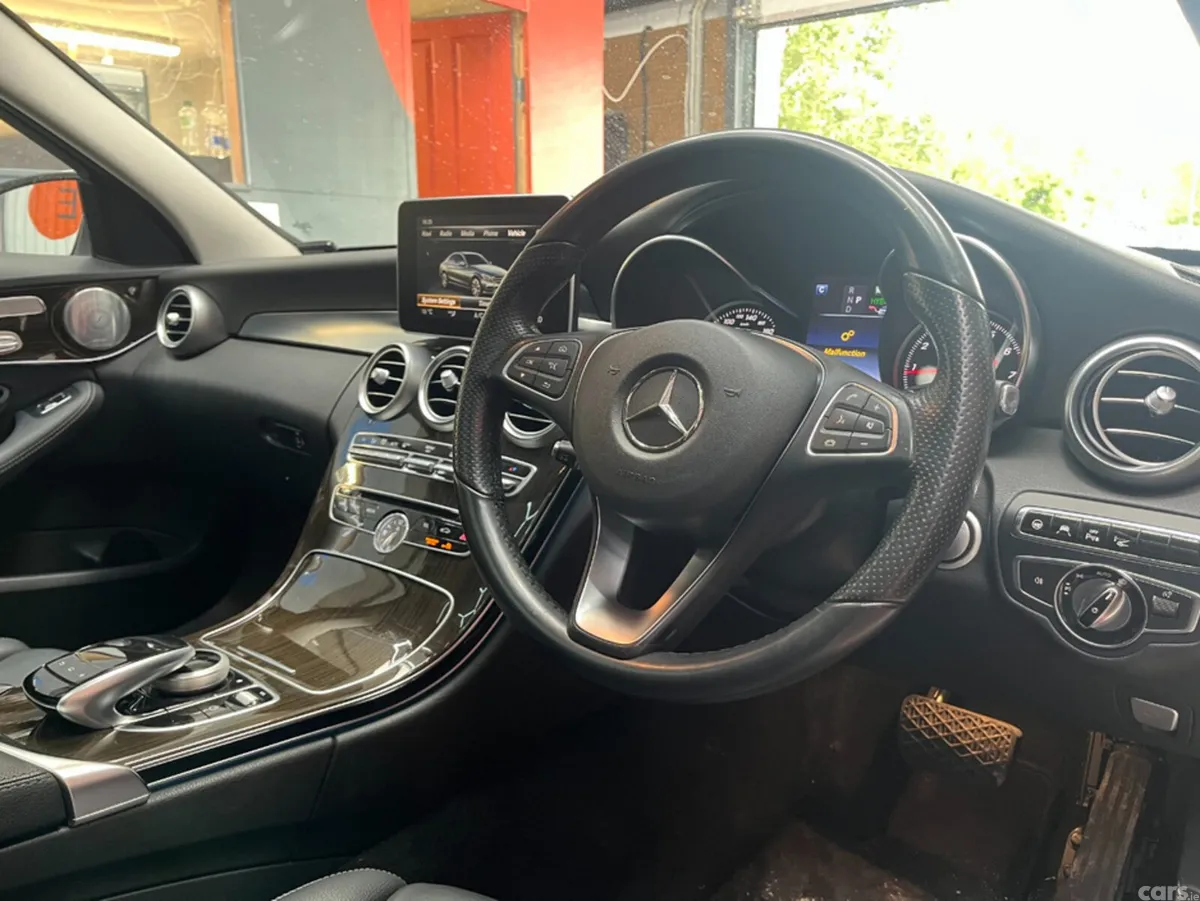 Mercedes-Benz C-Class Saloon, Petrol Plug-in Hybrid, 2016, White