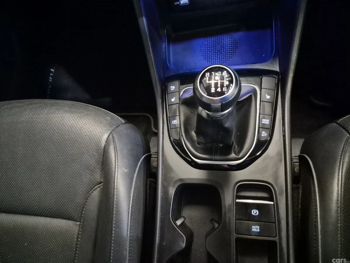 Hyundai Tucson MPV, Diesel, 2022, Blue