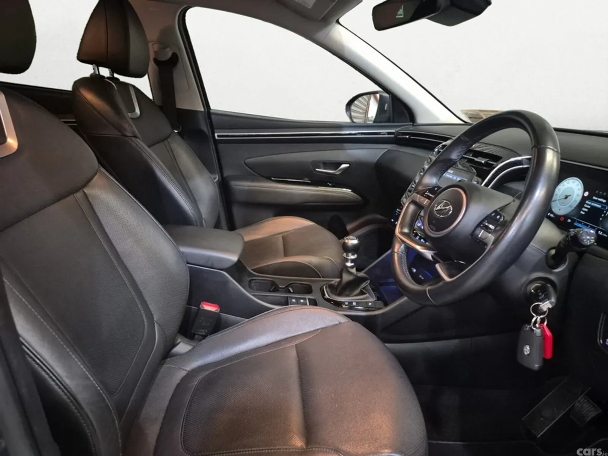 Hyundai Tucson MPV, Diesel, 2022, Blue