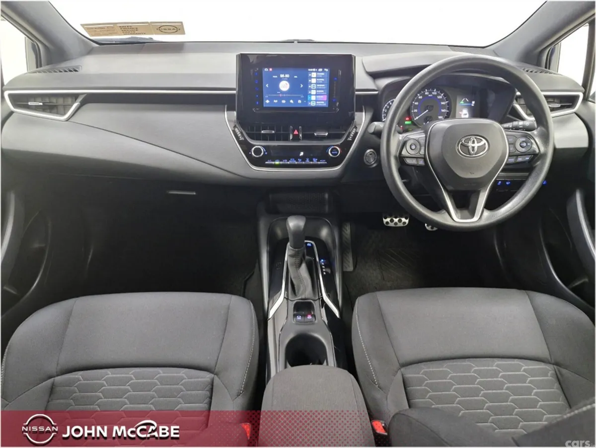 Toyota Corolla Hatchback, Petrol Hybrid, 2018, Black
