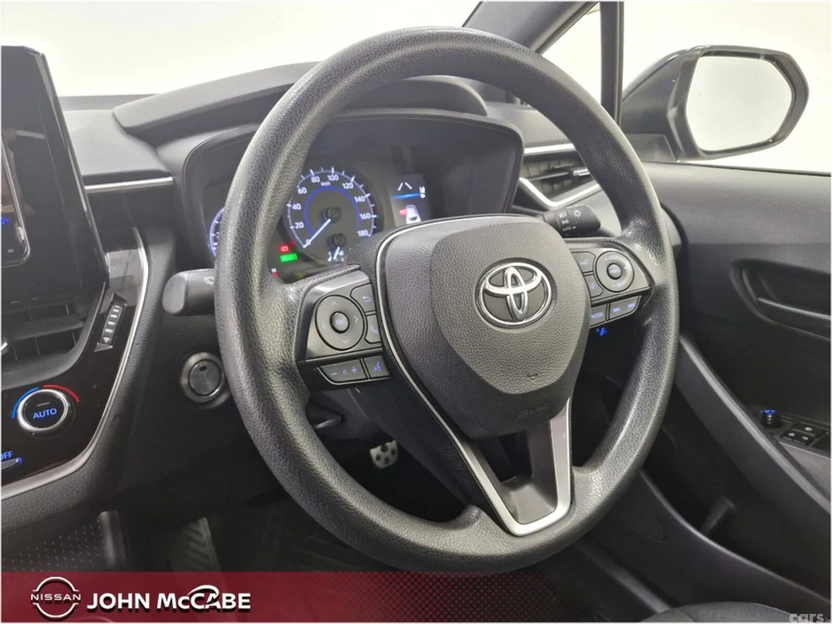 Toyota Corolla Hatchback, Petrol Hybrid, 2018, Black