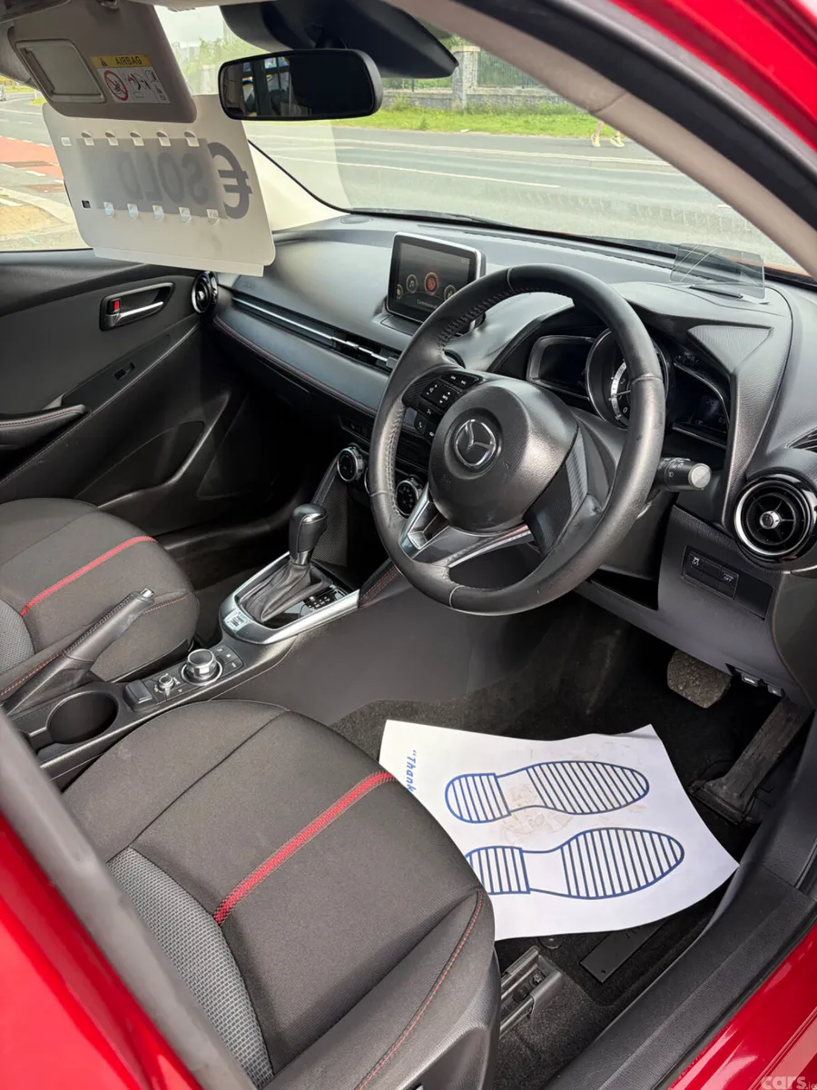 Mazda Mazda2 Hatchback, Petrol, 2016, Red