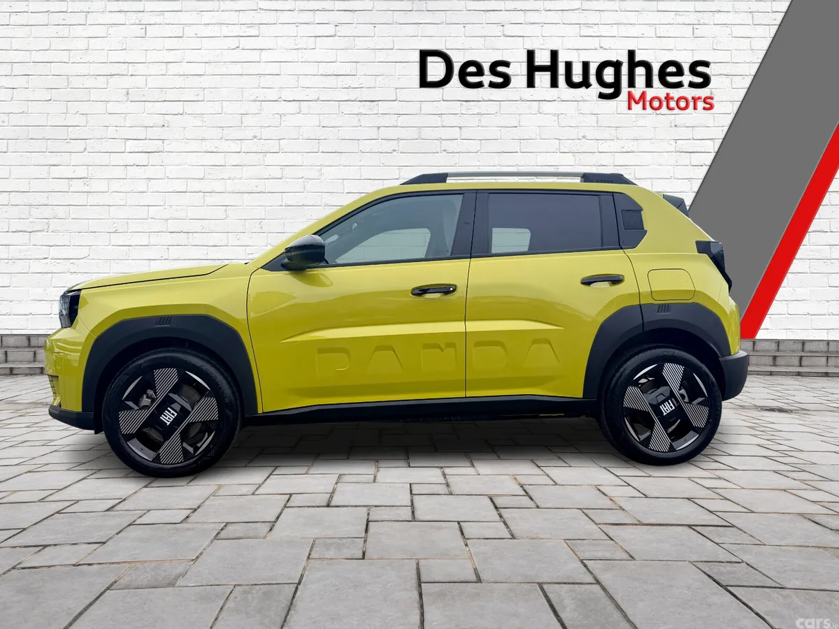 Fiat Grande Panda Hatchback, Electric, 2026, Yellow