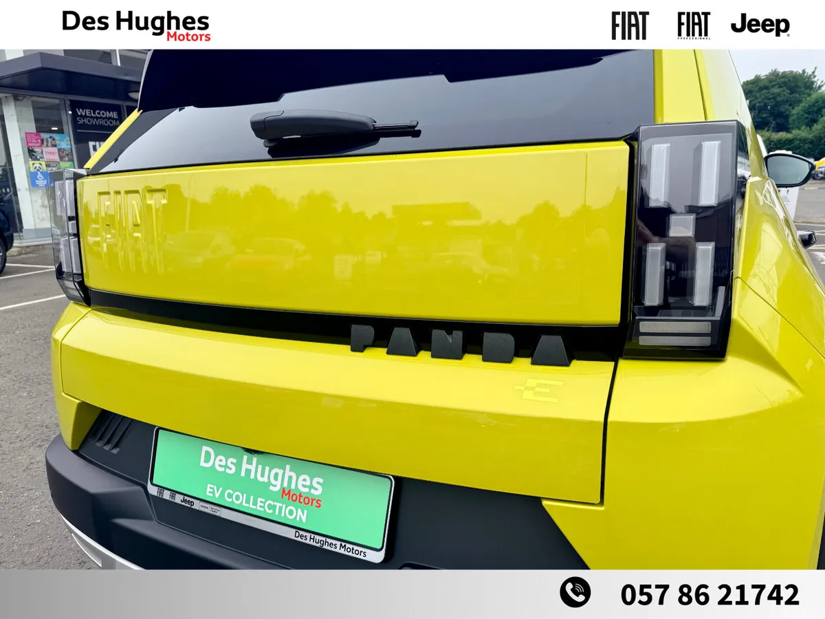 Fiat Grande Panda Hatchback, Electric, 2026, Yellow