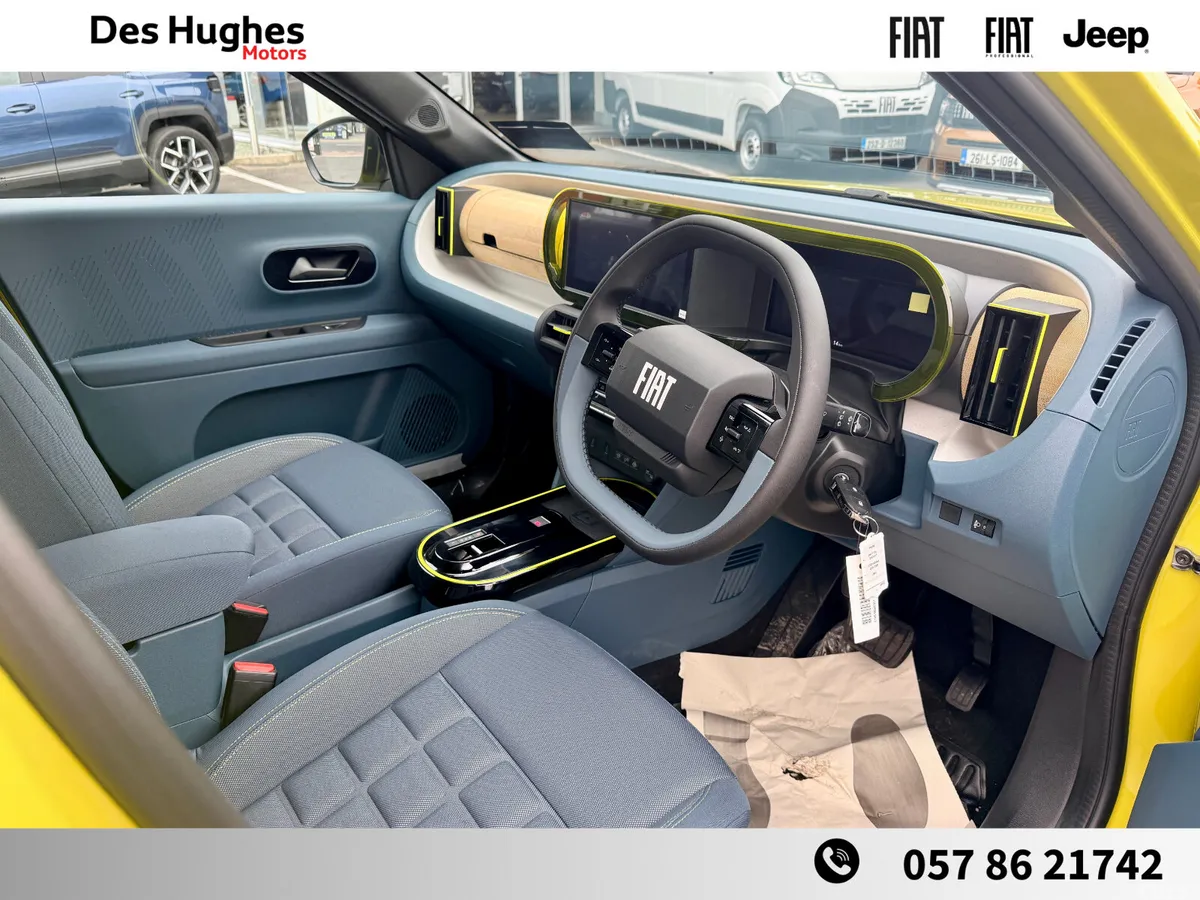 Fiat Grande Panda Hatchback, Electric, 2026, Yellow