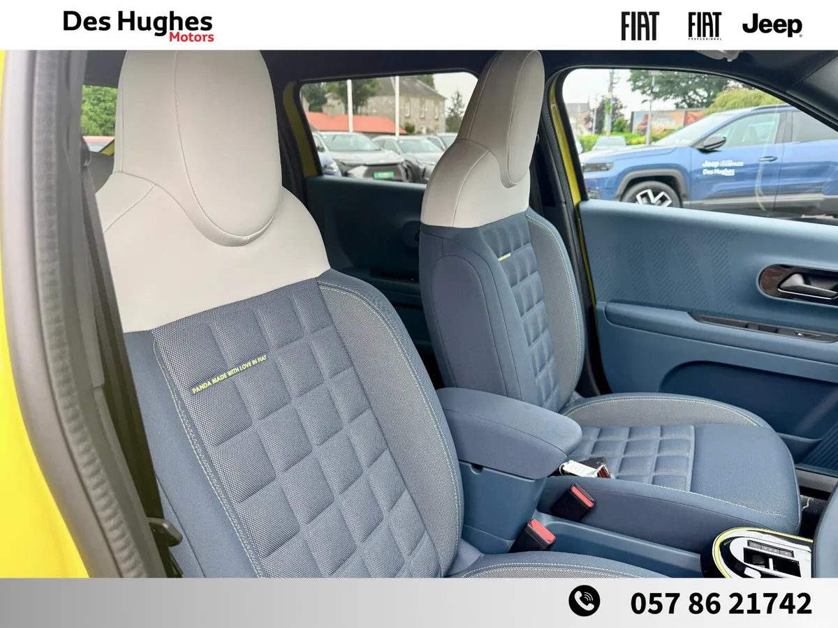 Fiat Grande Panda Hatchback, Electric, 2026, Yellow