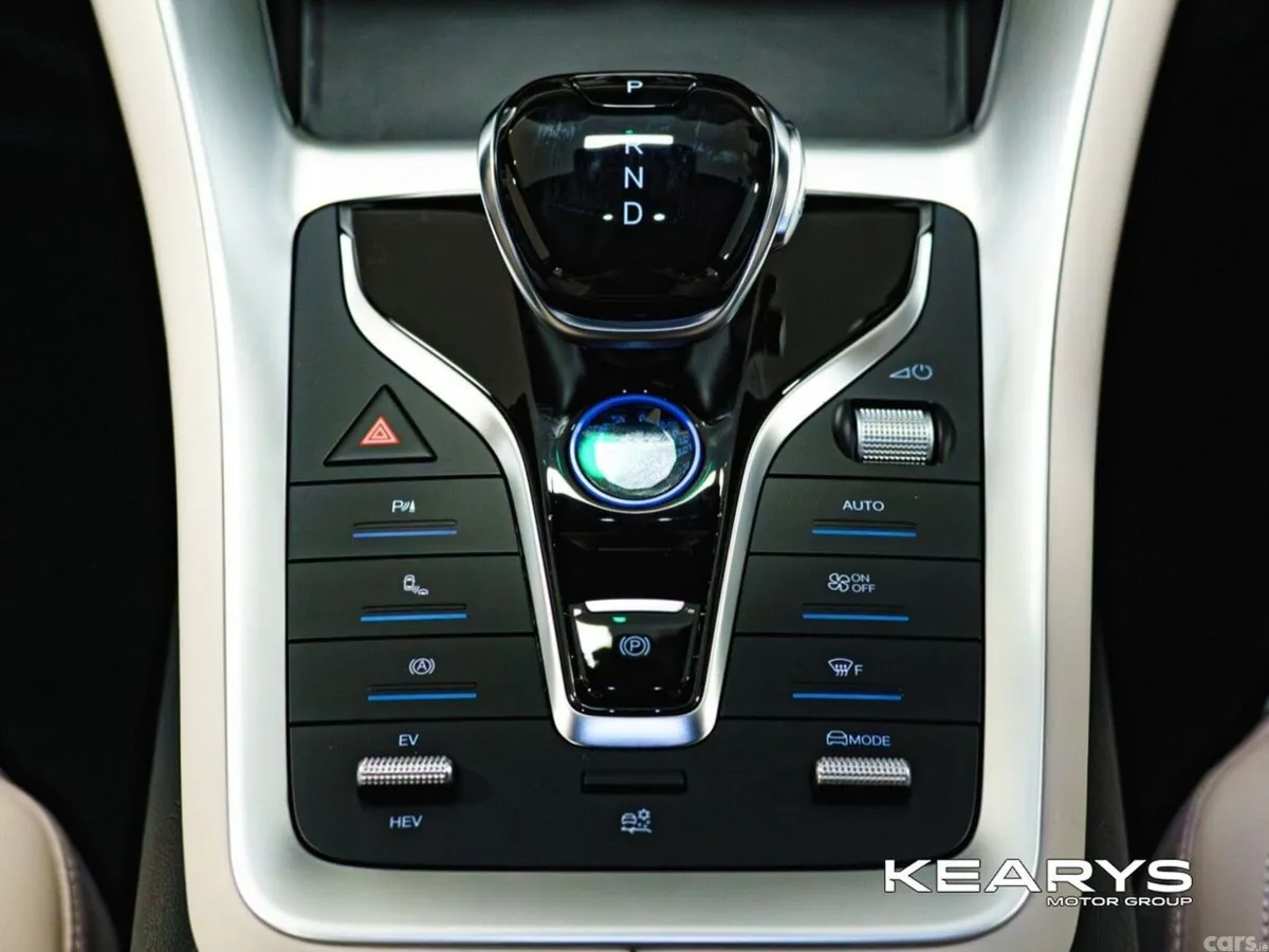 BYD SEALION 5 SUV, Petrol Hybrid, 2027, Blue