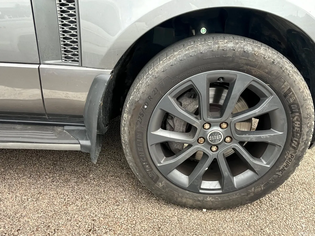 Land Rover Range Rover SUV, Diesel, 2011, Grey