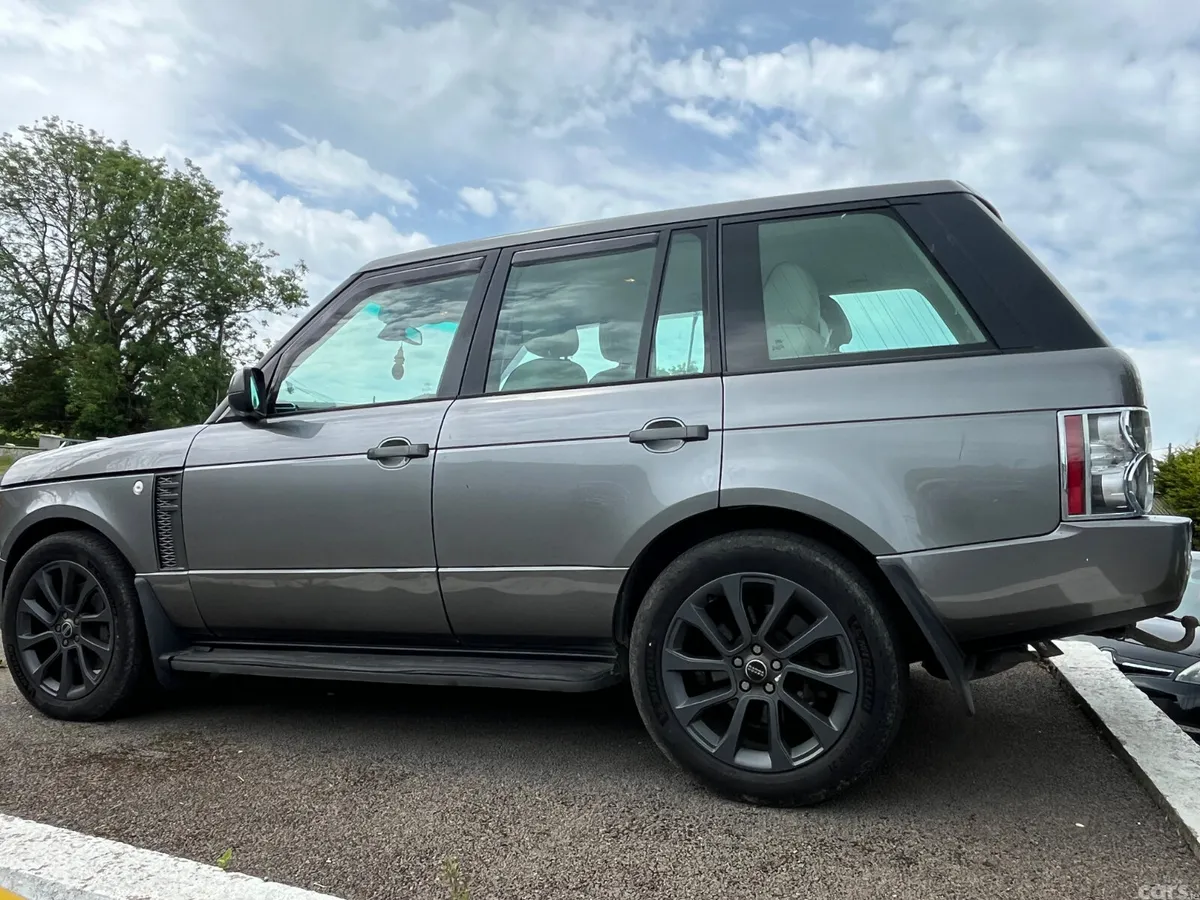 Land Rover Range Rover SUV, Diesel, 2011, Grey
