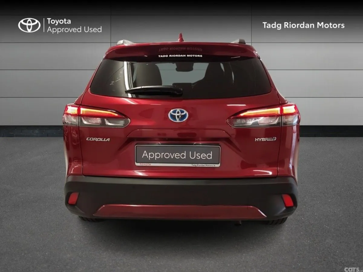 Toyota Corolla Cross Hatchback, Petrol Hybrid, 2023, Red