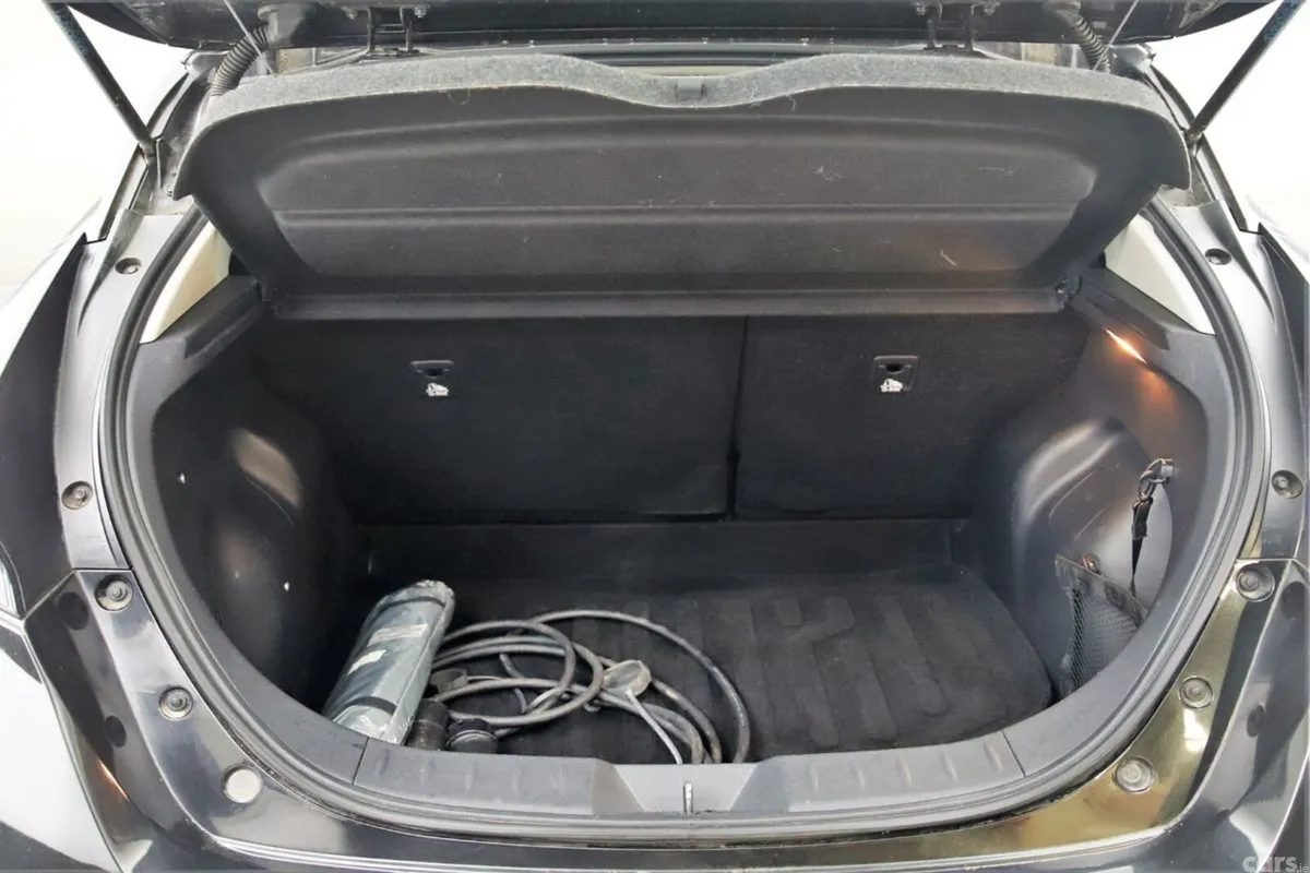Nissan Leaf Hatchback, Electric, 2023, Grey
