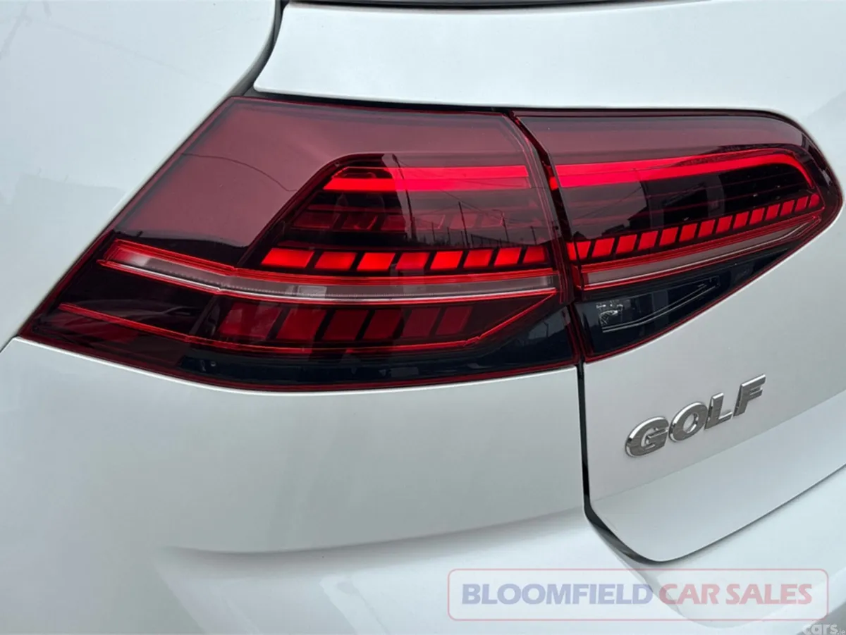 Volkswagen Golf Hatchback, Petrol, 2019, White