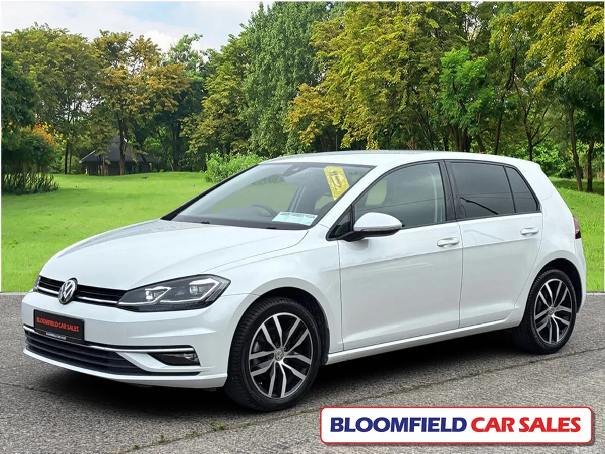 Volkswagen Golf Hatchback, Petrol, 2019, White