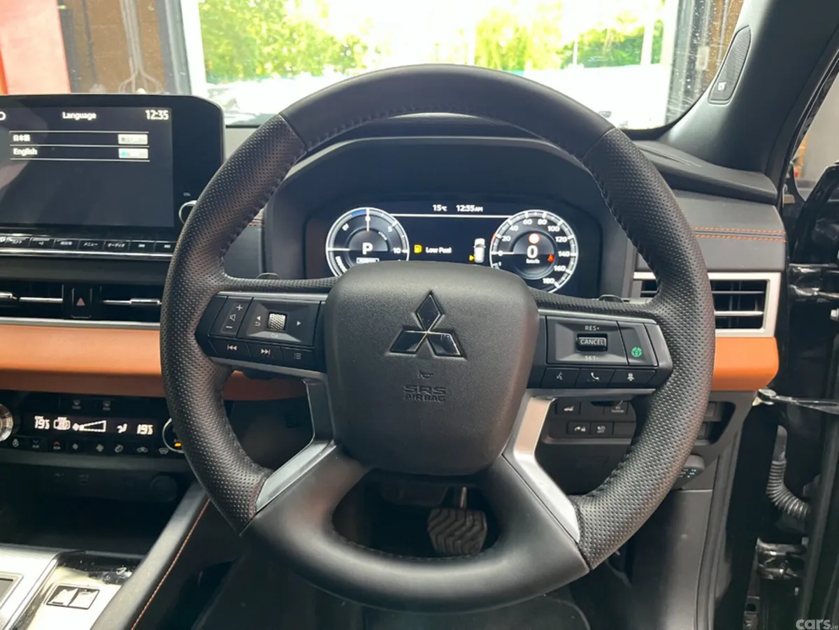 Mitsubishi Outlander SUV, Petrol Plug-in Hybrid, 2022, Black