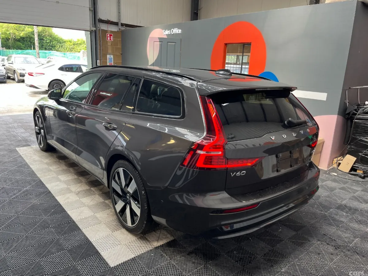 Volvo V60 Saloon, Petrol Hybrid, 2024, Brown