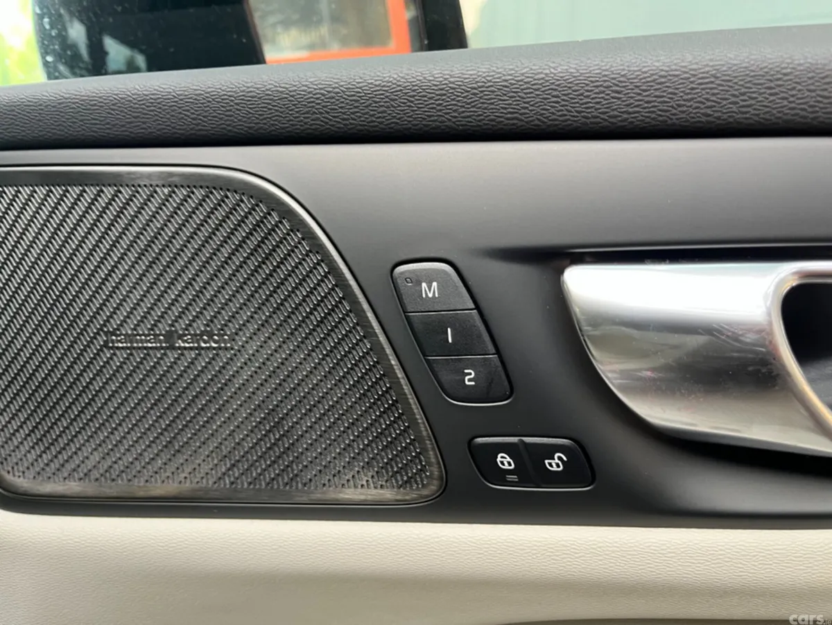 Volvo V60 Saloon, Petrol Hybrid, 2024, Brown