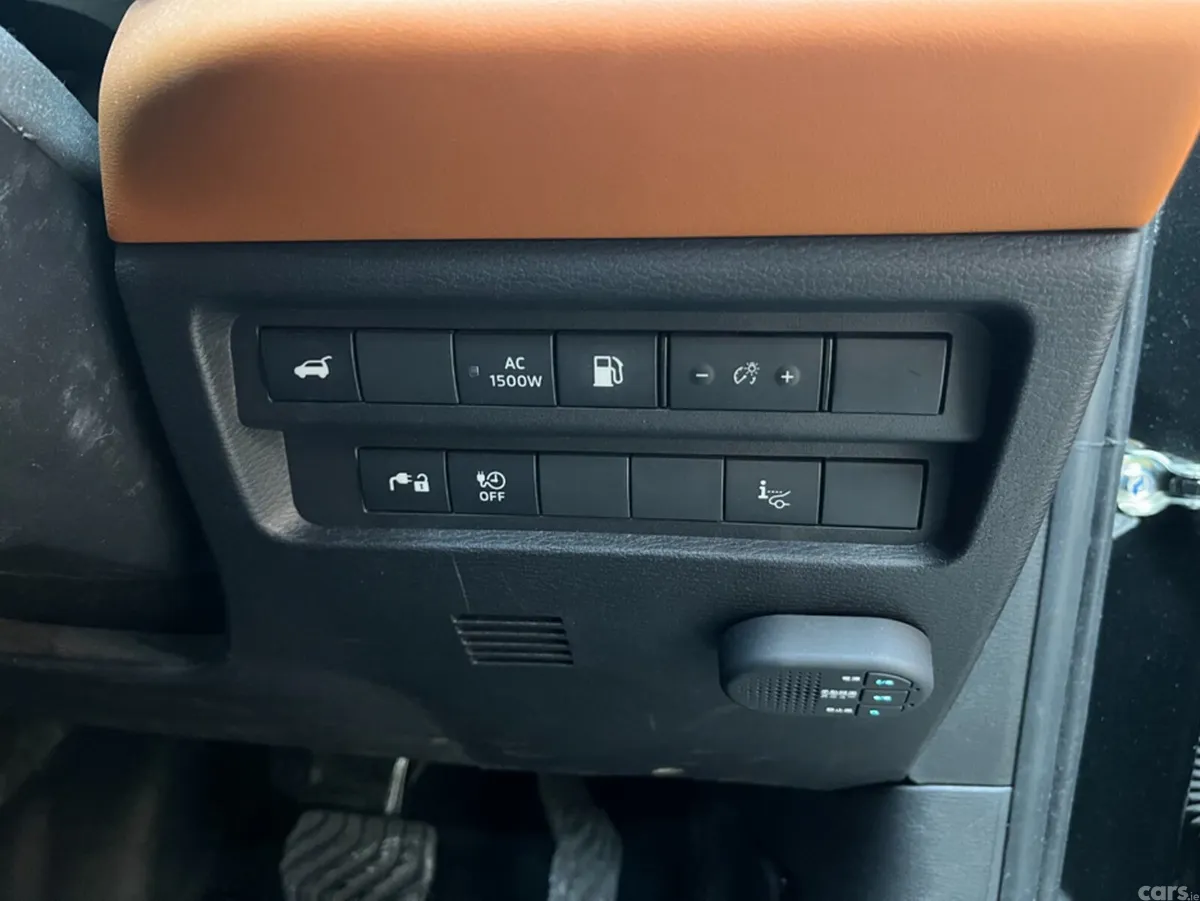 Mitsubishi Outlander SUV, Petrol Plug-in Hybrid, 2022, Black