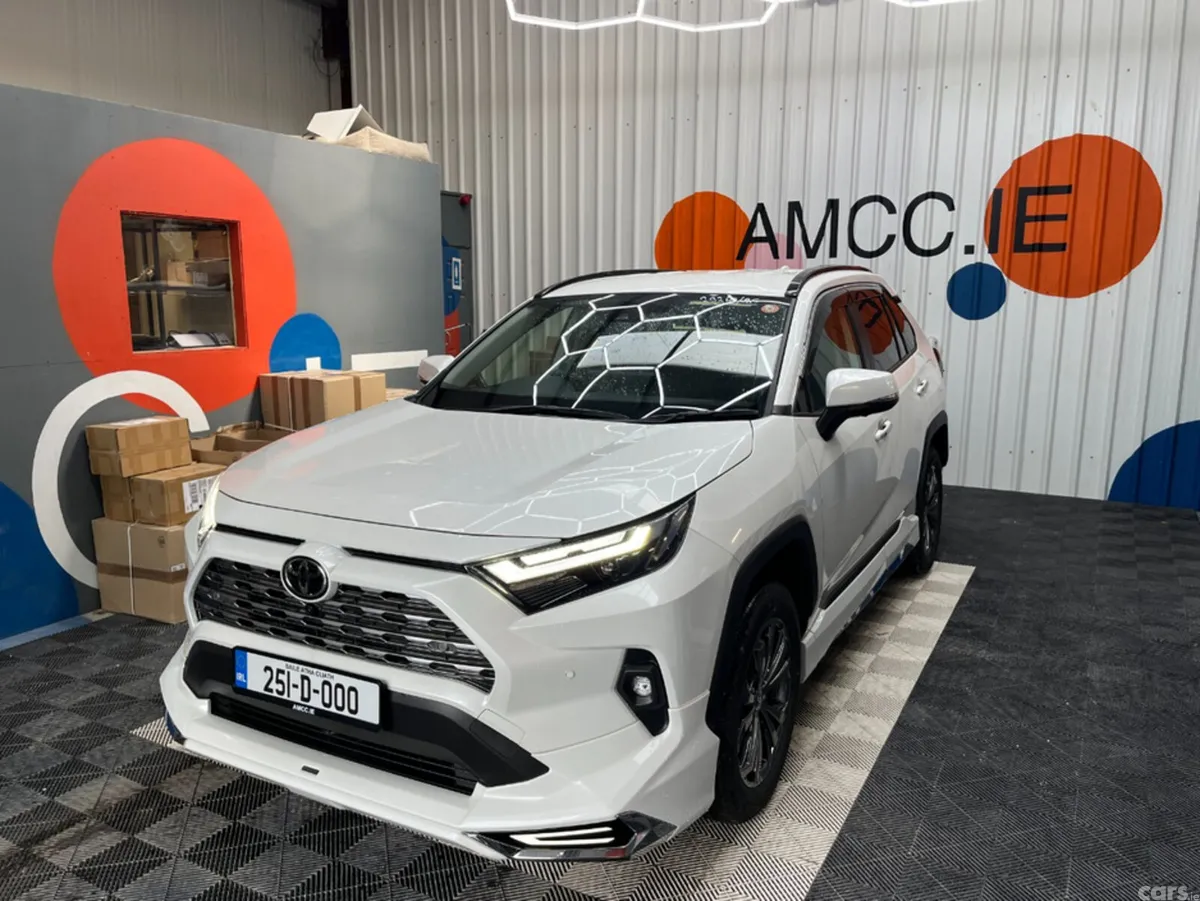 Toyota RAV4 SUV, Petrol Hybrid, 2025, White