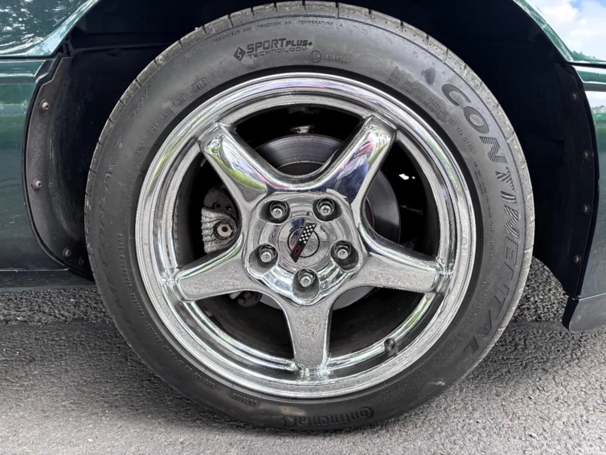 Chevrolet Corvette Convertible, Petrol, 1993, Green