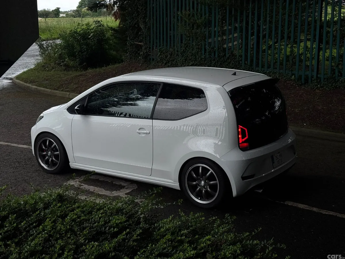 Volkswagen up! Hatchback, Petrol, 2019, White