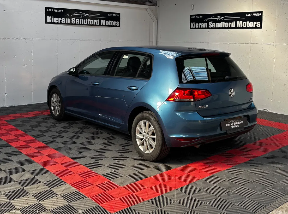 Volkswagen Golf Hatchback, Petrol, 2016, Blue