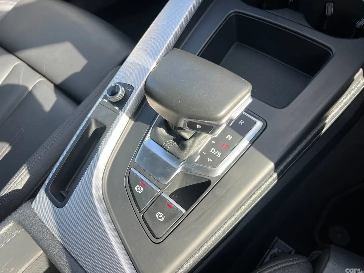 Audi A4 Saloon, Diesel, 2019, White