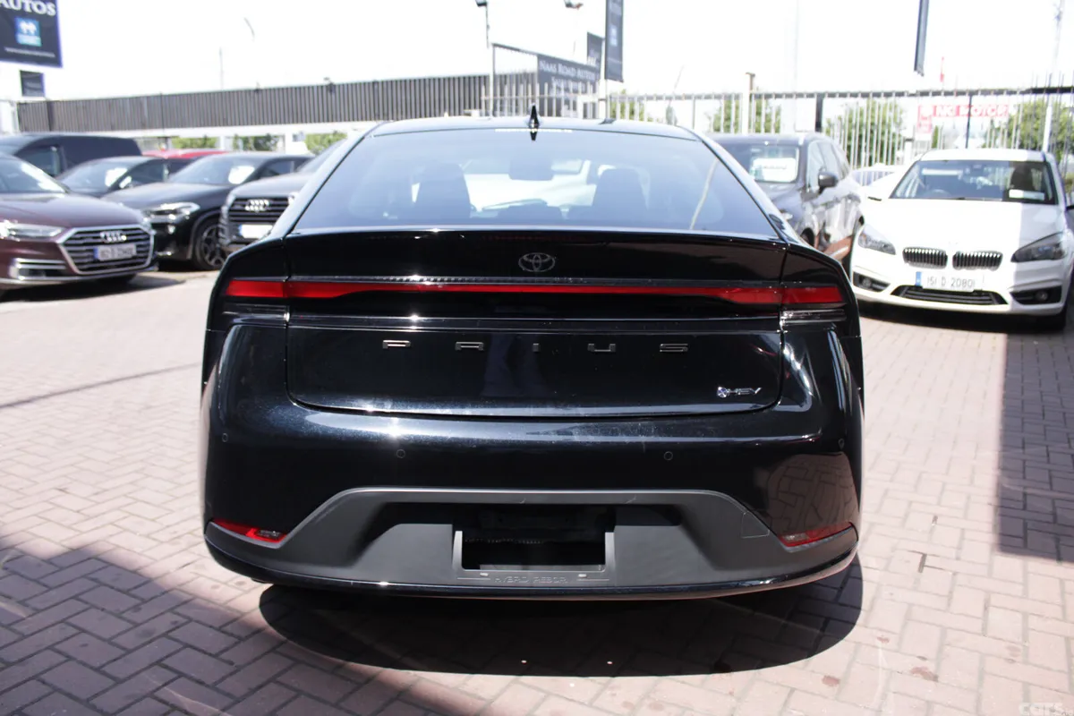 Toyota Prius Saloon, Petrol Hybrid, 2023, Black