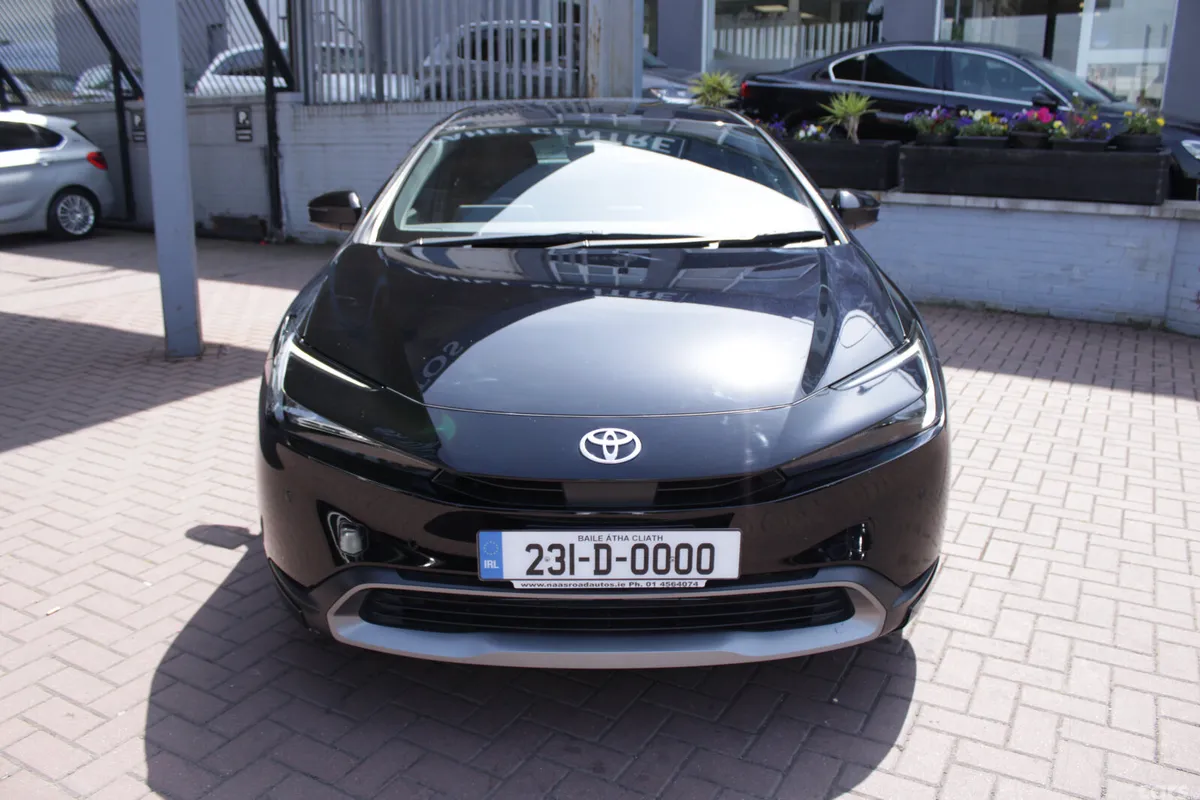 Toyota Prius Saloon, Petrol Hybrid, 2023, Black