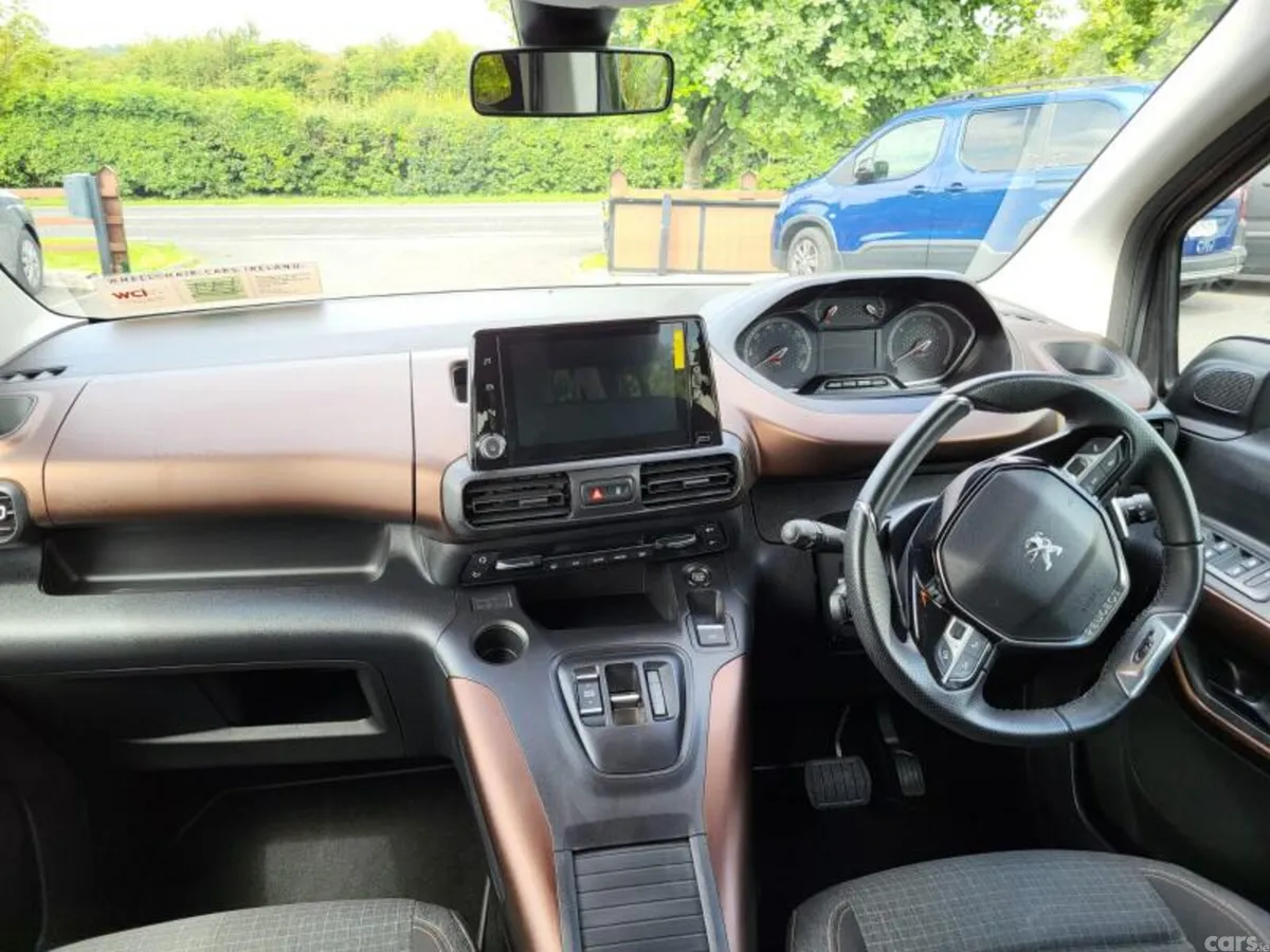 Peugeot Rifter MPV, Diesel, 2024, Grey