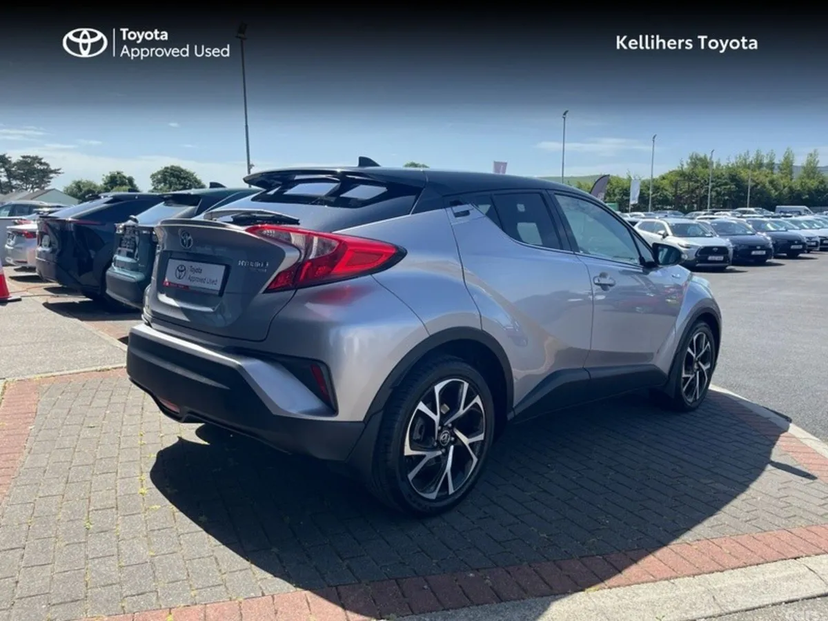 Toyota C-HR SUV, Petrol Hybrid, 2017, Grey