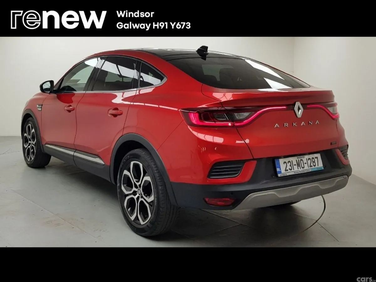 Renault Arkana Hatchback, Petrol Hybrid, 2023, Red