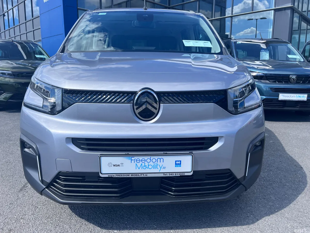 Citroen Berlingo Multispace MPV, Diesel, 2026, Silver