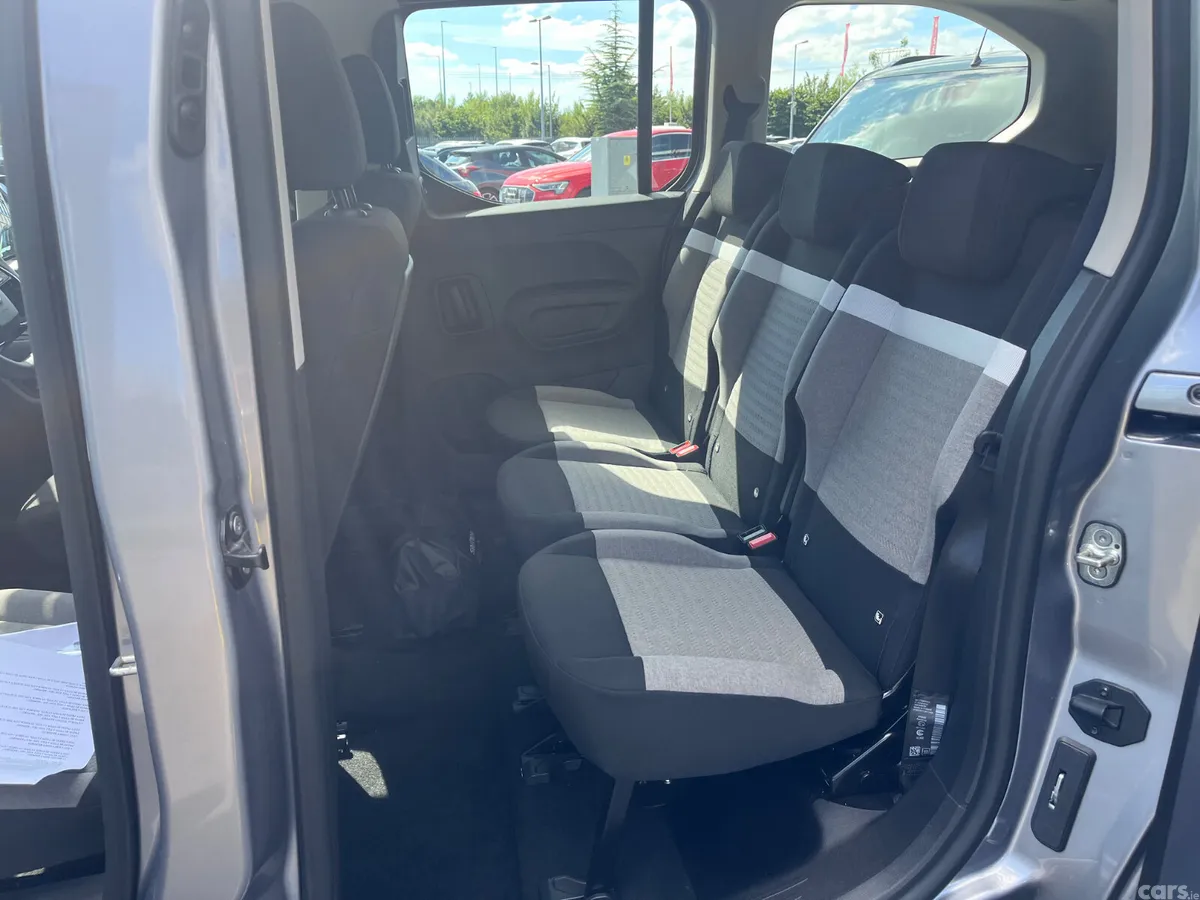Citroen Berlingo Multispace MPV, Diesel, 2026, Silver