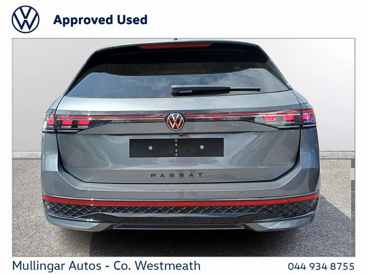 Volkswagen Passat Estate, Diesel, 2026, Grey