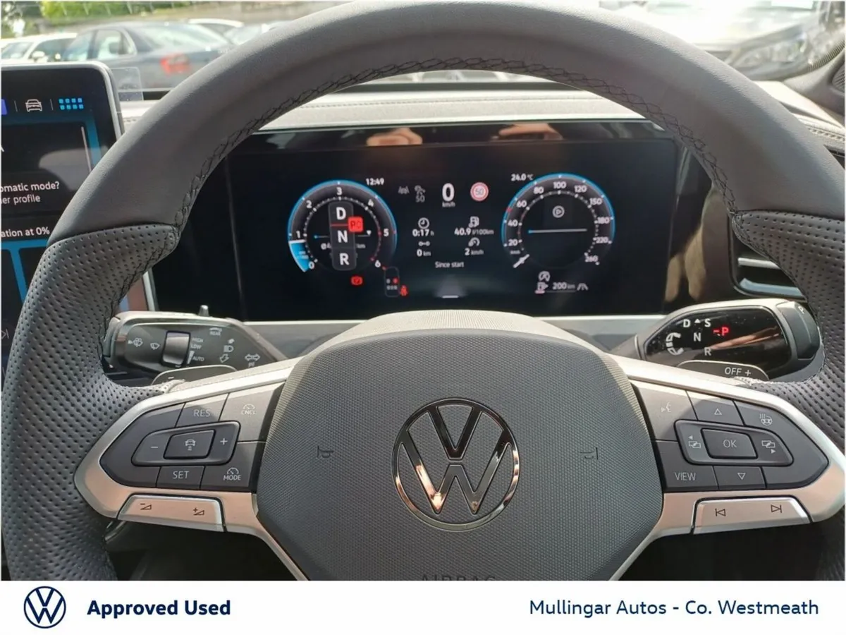 Volkswagen Passat Estate, Diesel, 2026, Grey