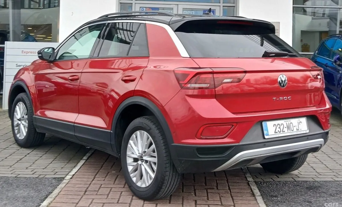 Volkswagen T-Roc SUV, Diesel, 2023, Red
