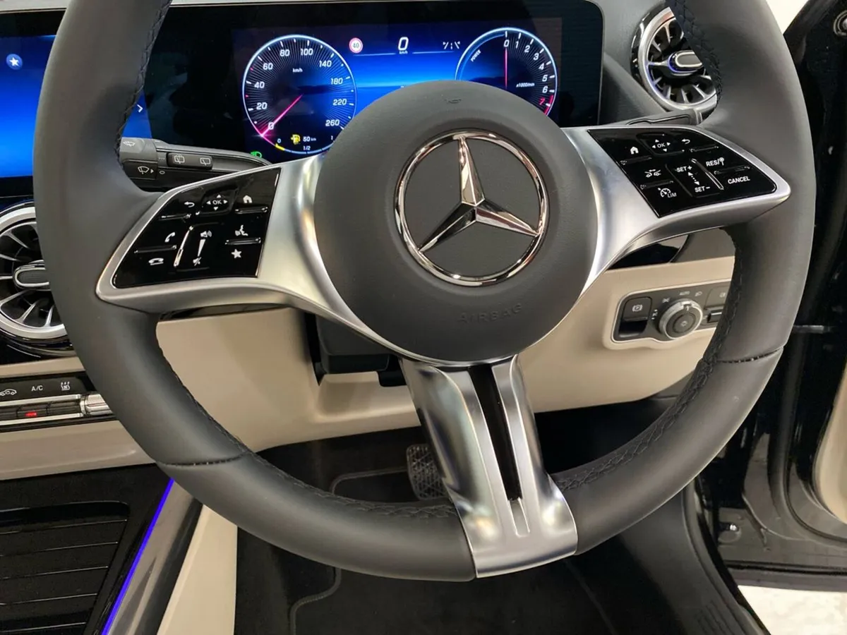 Mercedes-Benz GLA SUV, Petrol, 2026, Black