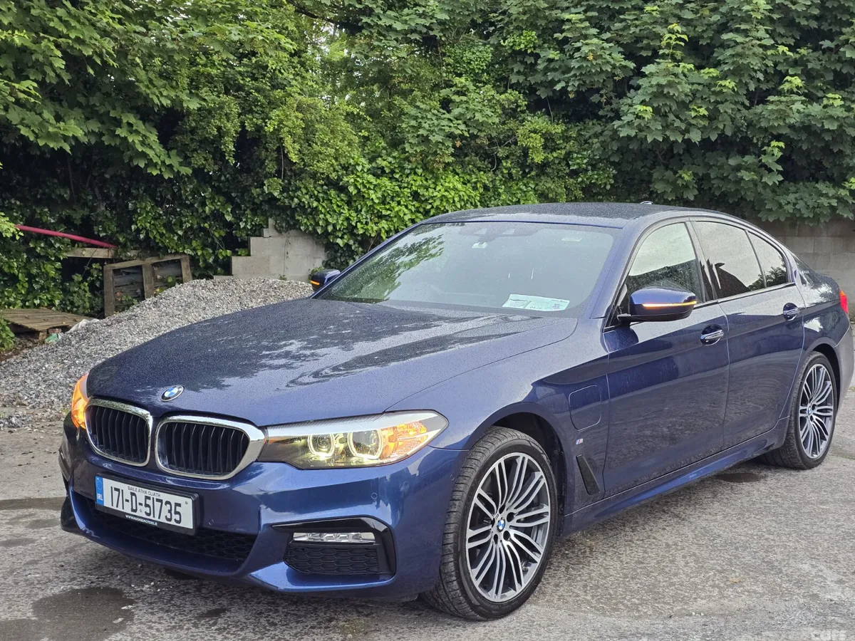 BMW 5-Series Saloon, Petrol Plug-in Hybrid, 2017, Blue