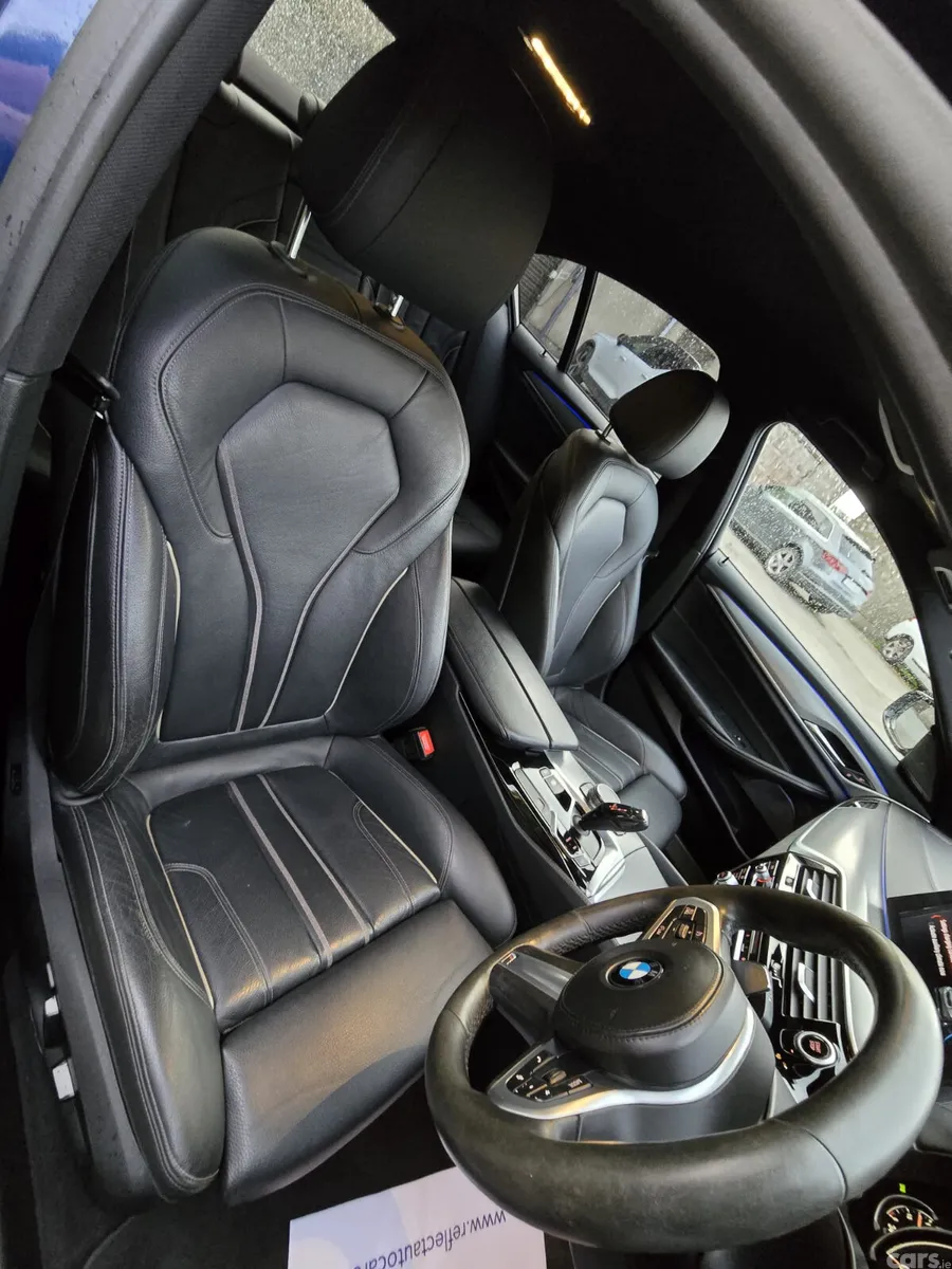 BMW 5-Series Saloon, Petrol Plug-in Hybrid, 2017, Blue