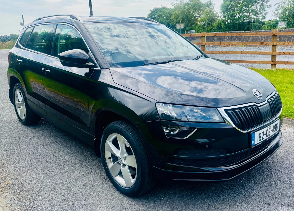 Skoda Karoq Estate/Jeep, Petrol, 2018, Black
