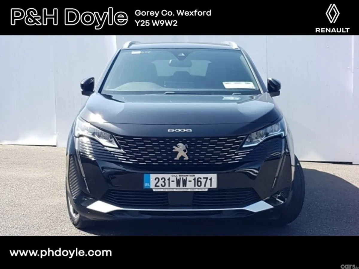 Peugeot 5008 MPV, Diesel, 2023, Black
