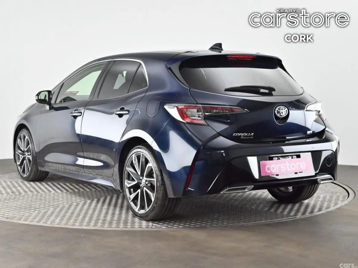 Toyota Corolla Hatchback, Petrol Hybrid, 2019, Blue