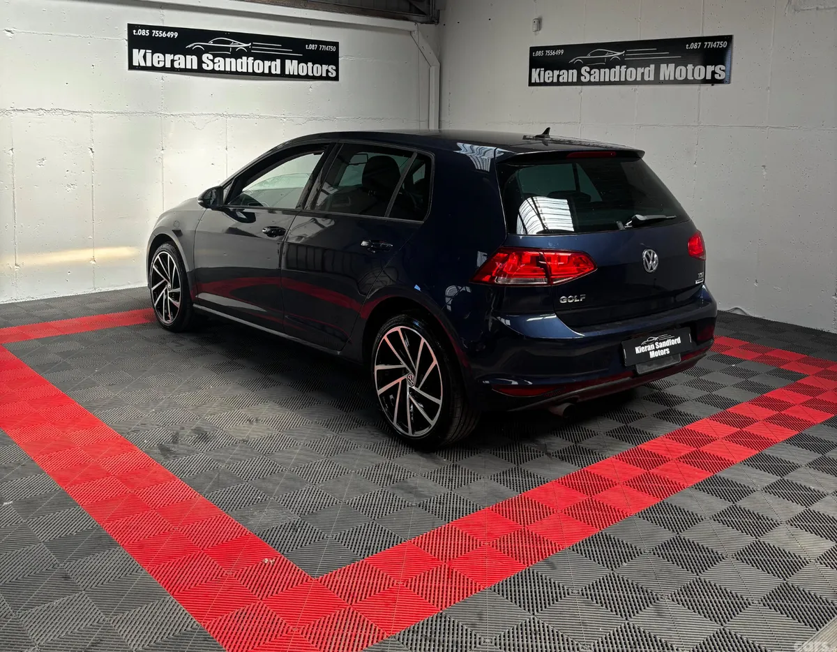 Volkswagen Golf Hatchback, Petrol, 2016, Blue