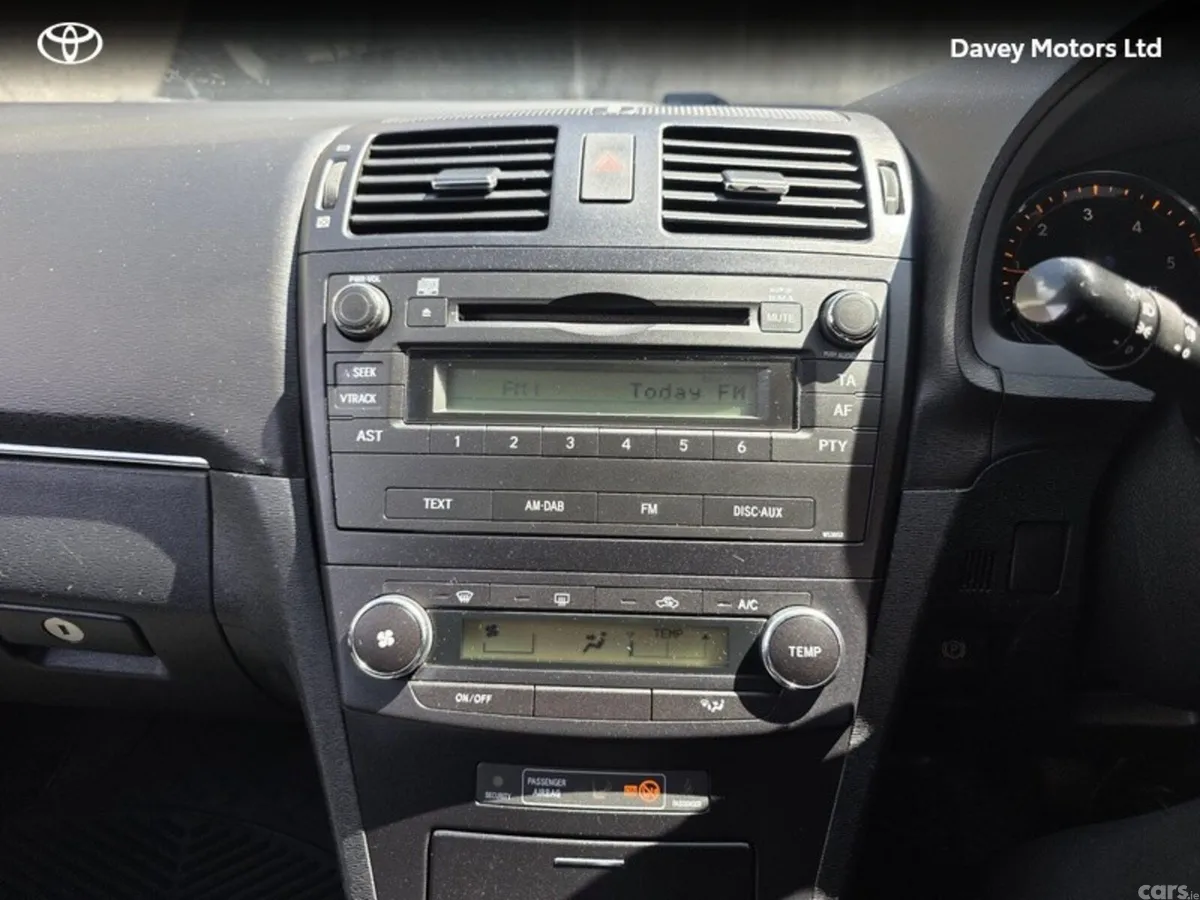 Toyota Other Estate, Diesel, 2011, Grey