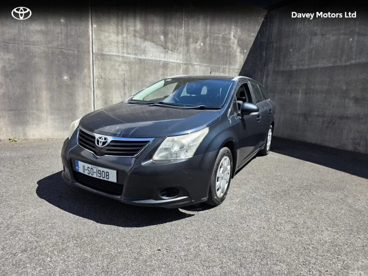 Toyota Other Estate, Diesel, 2011, Grey