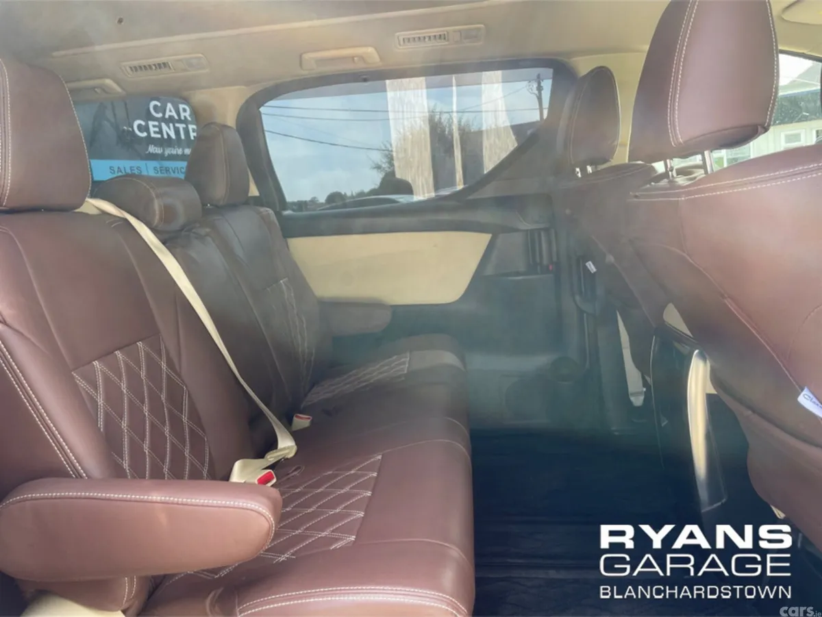 Toyota Alphard MPV, Petrol Hybrid, 2017, Black