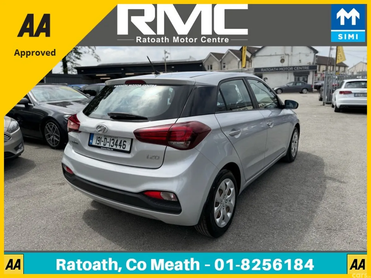 Hyundai i20 Hatchback, Petrol, 2019, Grey